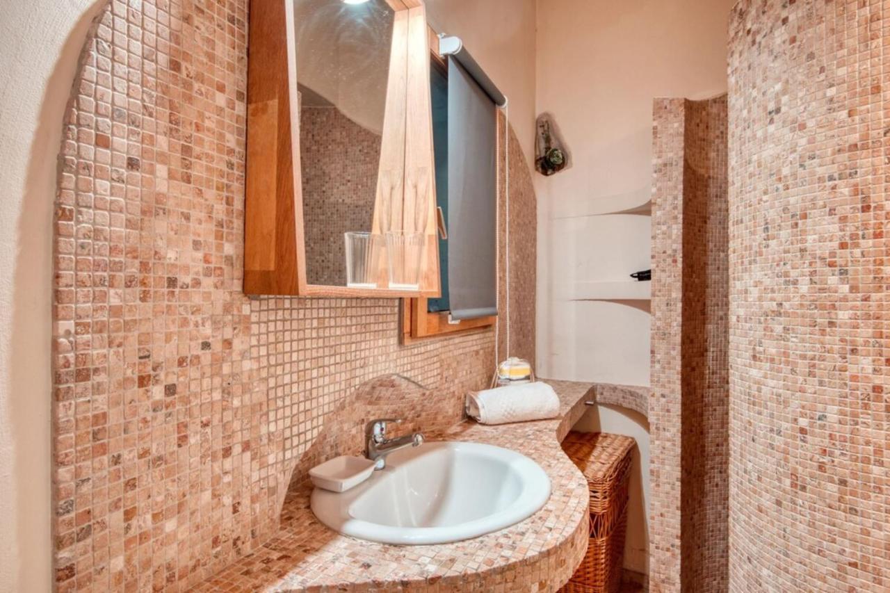 Furnished Apartment In The Heart Of The City Close To All The Amenities เอ็ก-ซอง-โพรวองซ์ ภายนอก รูปภาพ