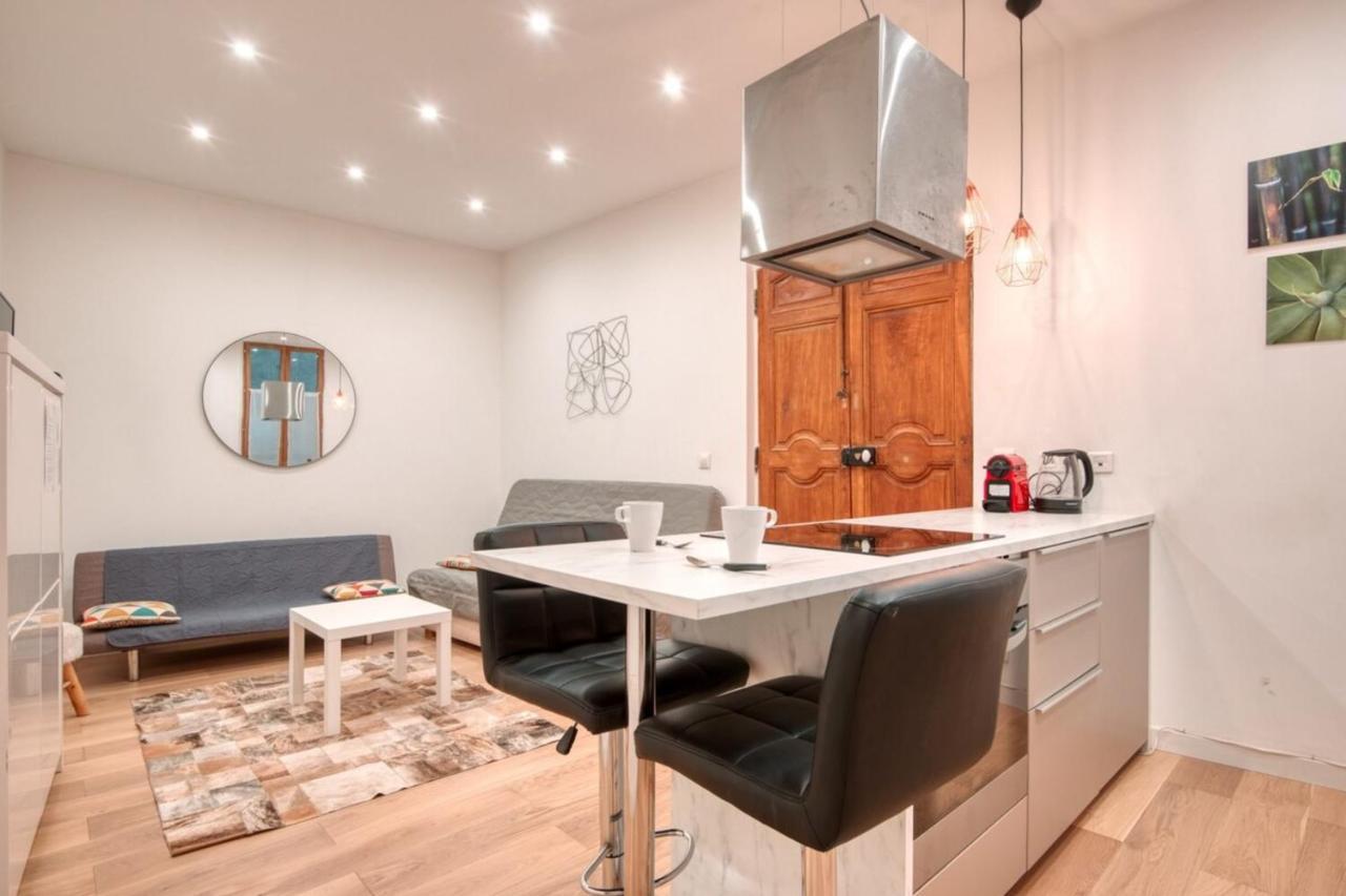 Furnished Apartment In The Heart Of The City Close To All The Amenities เอ็ก-ซอง-โพรวองซ์ ภายนอก รูปภาพ