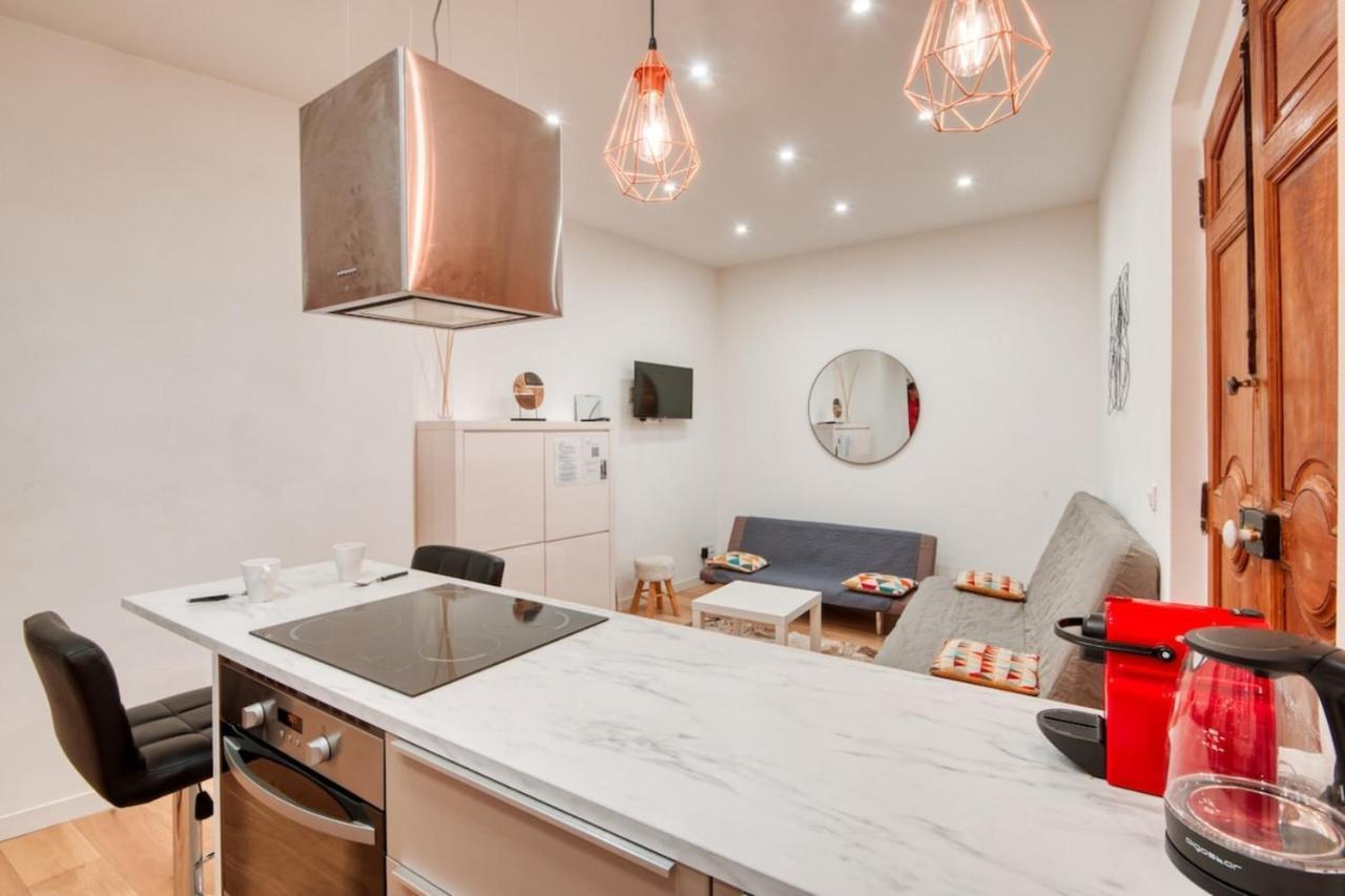 Furnished Apartment In The Heart Of The City Close To All The Amenities เอ็ก-ซอง-โพรวองซ์ ภายนอก รูปภาพ